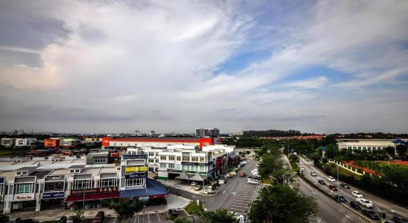 Le Garden Hotel Kota Kemuning Shah Alam Exterior photo